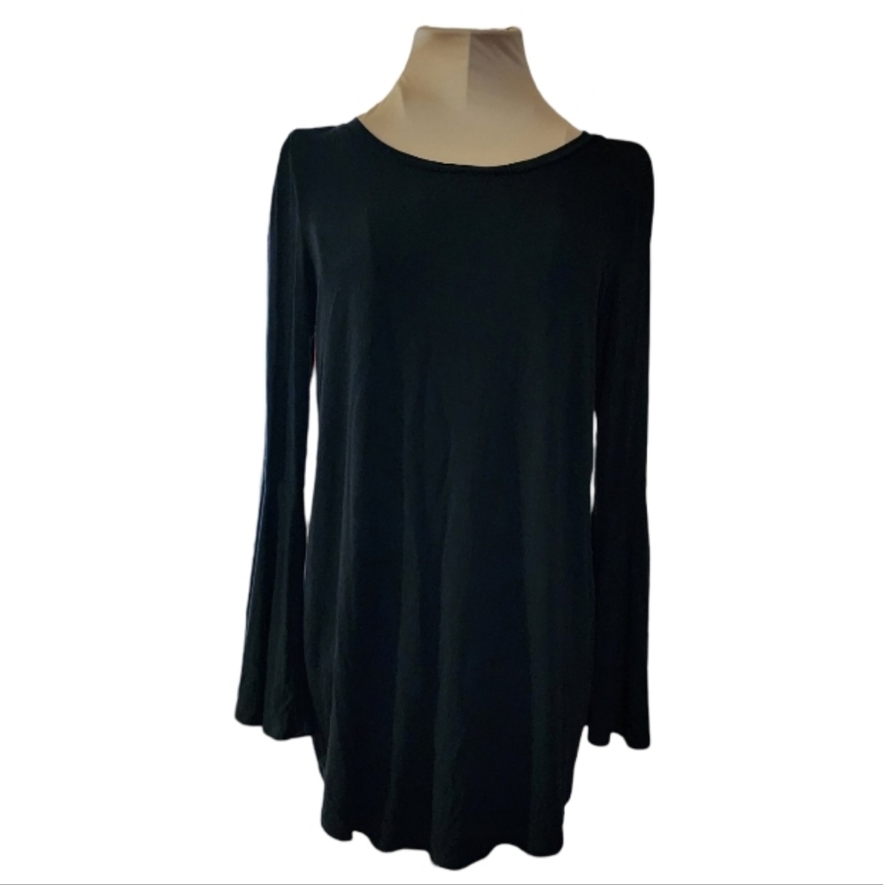 Olivia‎ & Grace Black Knit Tunic Blouse Women's Small